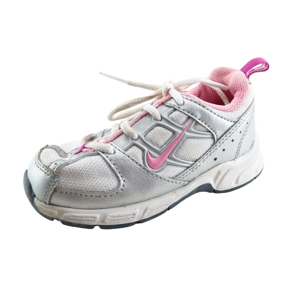 Nike Silver‎ Synthetic Athletic Toddler Girl 6 Size